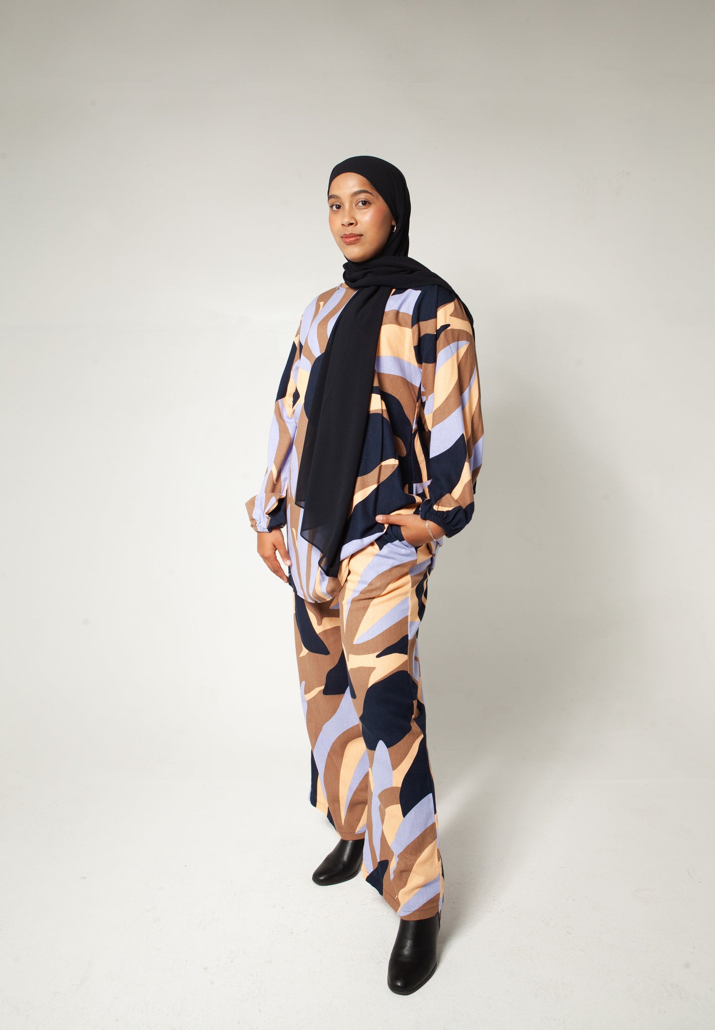 Multicolour Leaf Linen Set
