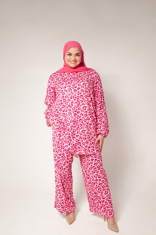 Pink animal print set